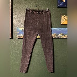 Zenana acid wash leggings